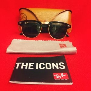 Ray-Ban Wayfarer Black And Gold
